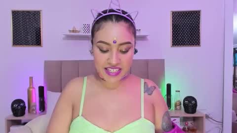 Snapshot of zoe_gruber chatting on October 18, 2025, 6:41 pm Zoe Gruber online show from October 18, 2025, 6:41 pm