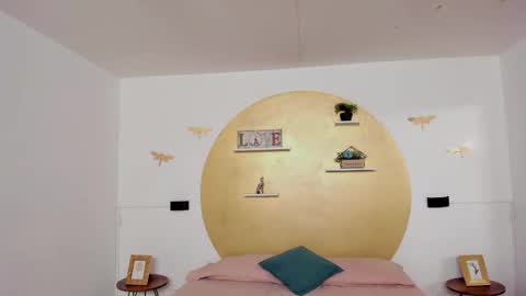 Snapshot of zoe_lynch_ chatting on October 14, 2025, 11:44 am Zoe Lynch online show from October 14, 2025, 11:44 am