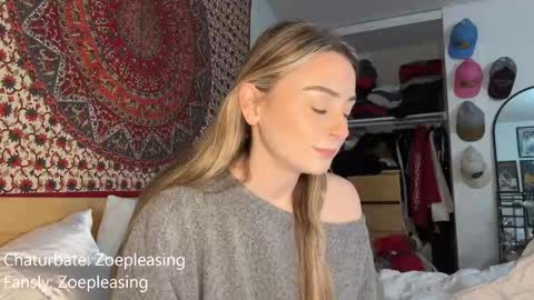 Snapshot of zoepleasing chatting on October 26, 2025, 12:27 am zoepleasing online show from October 26, 2025, 12:27 am