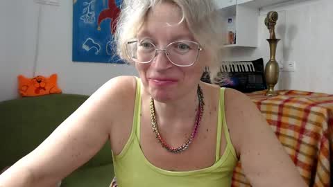 Snapshot of zosya1111 chatting on December 25, 2024, 1:19 pm Zosya1111 online show from December 25, 2024, 1:19 pm