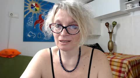 Snapshot of zosya1111 chatting on February 23, 2025, 4:13 pm Zosya1111 online show from February 23, 2025, 4:13 pm