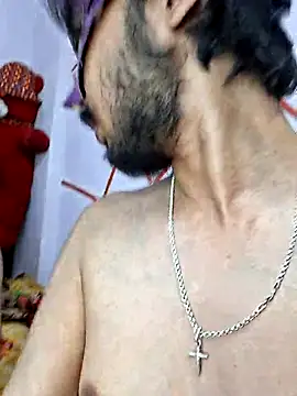 Snapshot of MOM-SUN-COUPLE chatting on January 29, 2025, 4:30 pm MOM-SUN-COUPLE online show from January 29, 2025, 4:30 pm