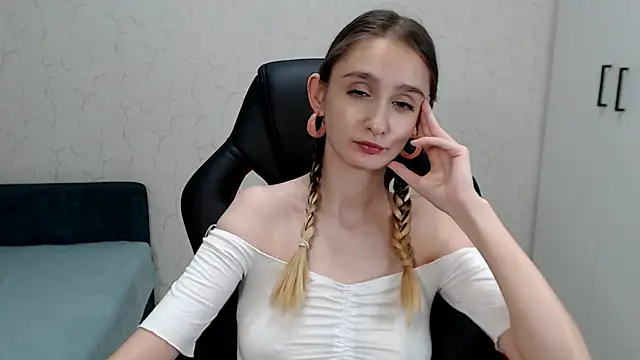 Snapshot of Jackie_Morgan chatting on December 22, 2024, 4:06 am Jackie Morgan online show from December 22, 2024, 4:06 am