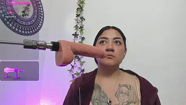 Snapshot of Hanna_moore1 chatting on February 3, 2025, 10:00 pm Hanna moore1 online show from February 3, 2025, 10:00 pm