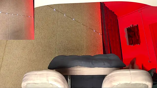 Snapshot of Farmer_James chatting on October 22, 2025, 3:12 pm Farmer James online show from October 22, 2025, 3:12 pm