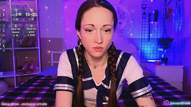 Snapshot of ServantBrook chatting on February 28, 2025, 6:43 am ServantBrook online show from February 28, 2025, 6:43 am