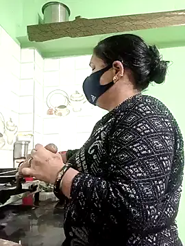 Snapshot of sematomar chatting on January 27, 2025, 4:43 pm sematomar online show from January 27, 2025, 4:43 pm