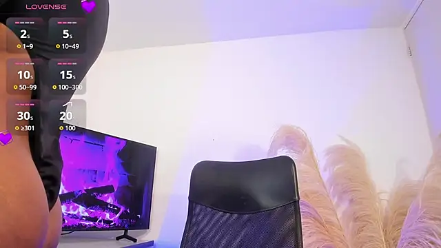 Snapshot of Fenty_XX chatting on September 13, 2025, 11:15 pm Fenty XX online show from September 13, 2025, 11:15 pm