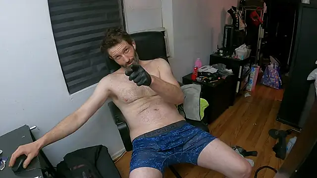 Snapshot of leanjamesdean chatting on March 3, 2025, 2:36 am leanjamesdean online show from March 3, 2025, 2:36 am