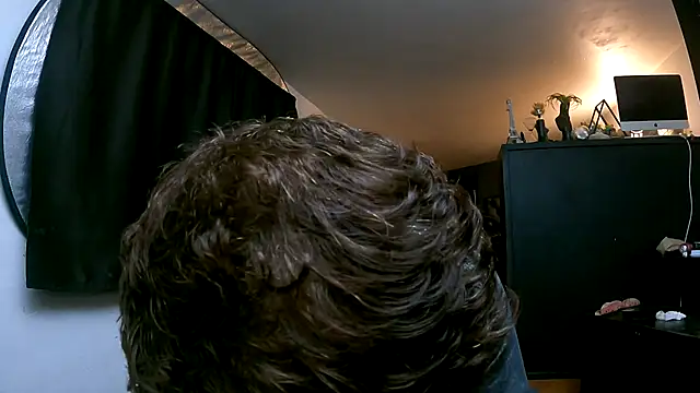 Snapshot of leanjamesdean chatting on September 28, 2025, 6:19 am leanjamesdean online show from September 28, 2025, 6:19 am