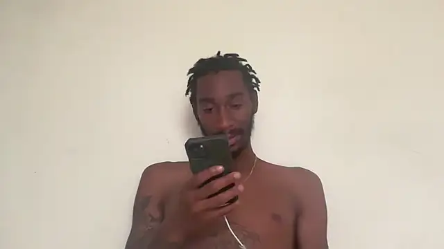 Snapshot of ITSONLYKENNY chatting on September 30, 2025, 1:38 pm ITSONLYKENNY online show from September 30, 2025, 1:38 pm