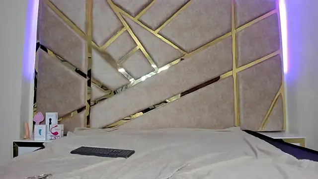 Snapshot of nahia_low chatting on March 20, 2025, 3:34 am nahia low online show from March 20, 2025, 3:34 am