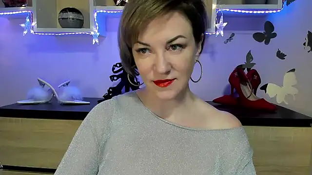 Snapshot of feliziaDesire chatting on January 25, 2025, 3:51 am feliziaDesire online show from January 25, 2025, 3:51 am