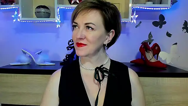 Snapshot of feliziaDesire chatting on January 28, 2025, 2:42 pm feliziaDesire online show from January 28, 2025, 2:42 pm