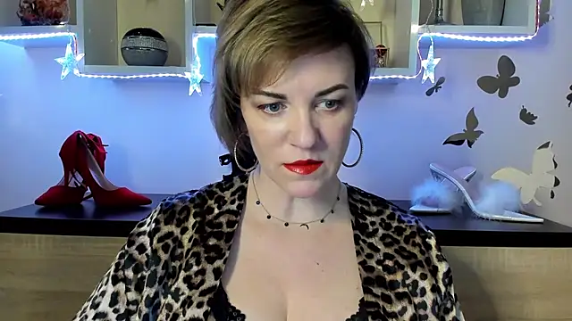 Snapshot of feliziaDesire chatting on March 1, 2025, 7:08 am feliziaDesire online show from March 1, 2025, 7:08 am