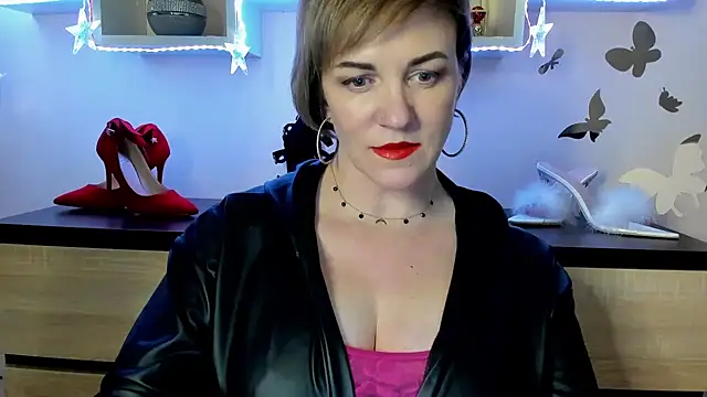 Snapshot of feliziaDesire chatting on March 2, 2025, 1:05 pm feliziaDesire online show from March 2, 2025, 1:05 pm