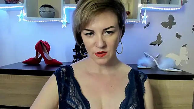 Snapshot of feliziaDesire chatting on March 8, 2025, 10:00 am feliziaDesire online show from March 8, 2025, 10:00 am