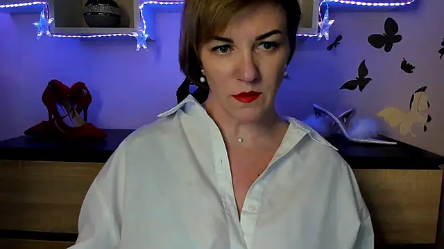 Snapshot of feliziaDesire chatting on March 15, 2025, 10:03 am feliziaDesire online show from March 15, 2025, 10:03 am