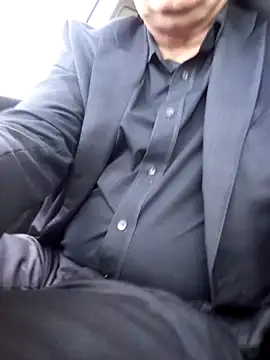 Snapshot of stiffandlubed@xh chatting on December 9, 2024, 2:24 am stiffandlubedxh online show from December 9, 2024, 2:24 am