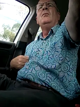 Snapshot of stiffandlubed@xh chatting on January 10, 2025, 2:35 am stiffandlubedxh online show from January 10, 2025, 2:35 am