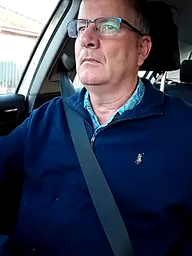 Snapshot of stiffandlubed@xh chatting on January 23, 2025, 8:13 pm stiffandlubedxh online show from January 23, 2025, 8:13 pm