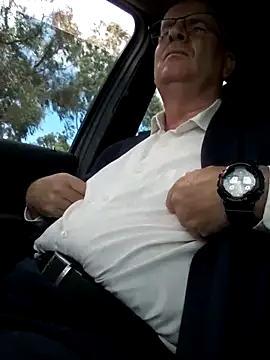 Snapshot of stiffandlubed@xh chatting on February 10, 2025, 1:57 am stiffandlubedxh online show from February 10, 2025, 1:57 am