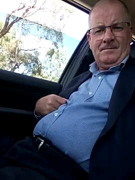 Snapshot of stiffandlubed@xh chatting on February 11, 2025, 1:52 am stiffandlubedxh online show from February 11, 2025, 1:52 am