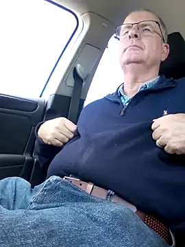 Snapshot of stiffandlubed@xh chatting on February 21, 2025, 2:28 am stiffandlubedxh online show from February 21, 2025, 2:28 am