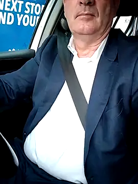 Snapshot of stiffandlubed@xh chatting on February 23, 2025, 8:11 pm stiffandlubedxh online show from February 23, 2025, 8:11 pm