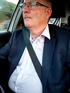 Snapshot of stiffandlubed@xh chatting on March 4, 2025, 8:16 pm stiffandlubedxh online show from March 4, 2025, 8:16 pm