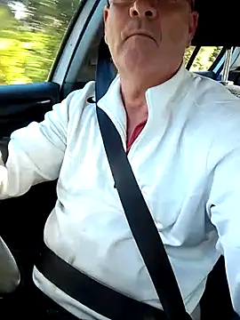 Snapshot of stiffandlubed@xh chatting on March 21, 2025, 10:17 pm stiffandlubedxh online show from March 21, 2025, 10:17 pm