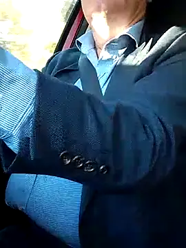 Snapshot of stiffandlubed@xh chatting on October 8, 2025, 9:01 pm stiffandlubedxh online show from October 8, 2025, 9:01 pm