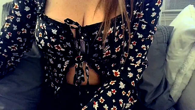 Snapshot of princesssxxxdd3 chatting on November 14, 2025, 6:23 am princesssxxxdd3 online show from November 14, 2025, 6:23 am