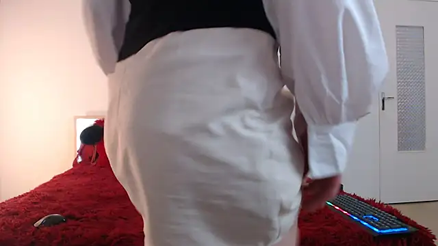 Snapshot of Crystal-dreamt chatting on January 6, 2025, 5:49 pm Crystal-dreamt online show from January 6, 2025, 5:49 pm