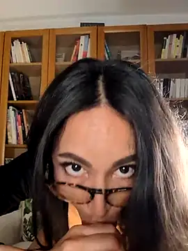 Snapshot of Naughty-Jessie chatting on February 18, 2025, 11:52 pm Naughty-Jessie online show from February 18, 2025, 11:52 pm