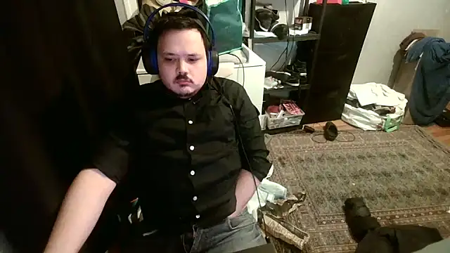 Snapshot of Bebemickey75 chatting on March 8, 2025, 5:07 am Bebemickey75 online show from March 8, 2025, 5:07 am