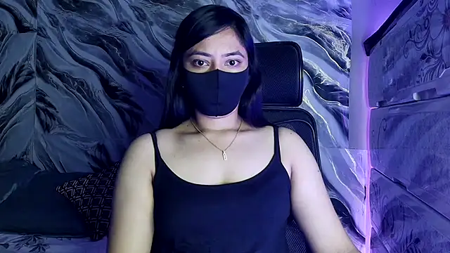 Snapshot of Sima--Roy chatting on March 3, 2025, 6:12 pm Sima--Roy online show from March 3, 2025, 6:12 pm