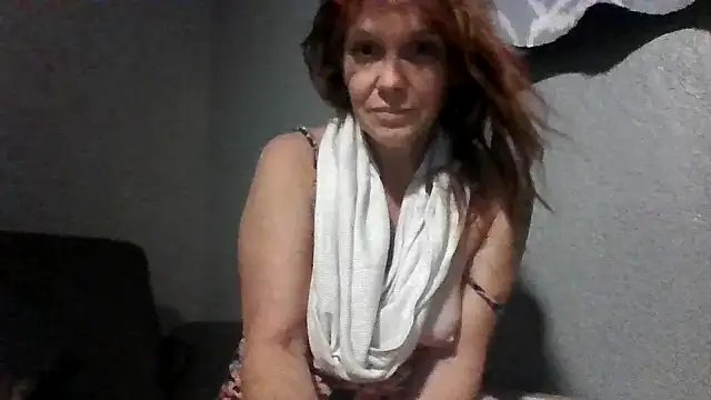 Snapshot of spundarella420 chatting on September 11, 2025, 10:04 am spundarella420 online show from September 11, 2025, 10:04 am