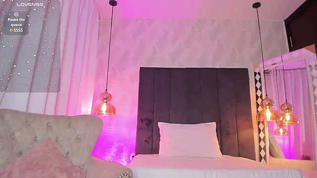 Snapshot of kataliina__ chatting on December 3, 2024, 12:06 pm kataliina online show from December 3, 2024, 12:06 pm