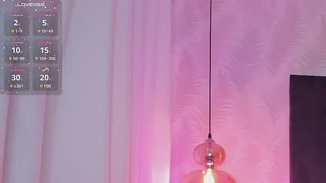 Snapshot of kataliina__ chatting on December 12, 2024, 12:01 pm kataliina online show from December 12, 2024, 12:01 pm