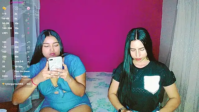 Snapshot of violeta_rous chatting on January 22, 2025, 3:41 am violeta rous online show from January 22, 2025, 3:41 am