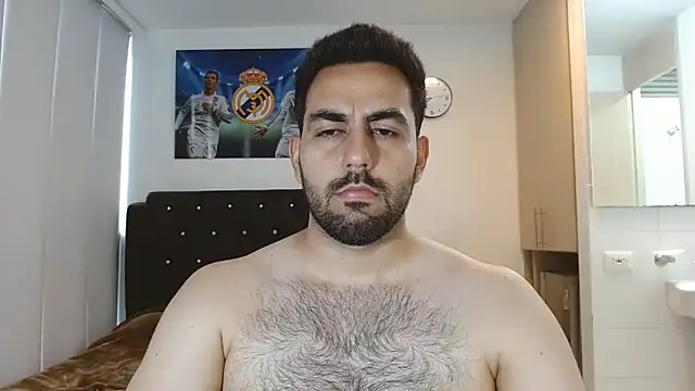 omarmohammedhot2 online show from February 14, 2025, 2:54 pm