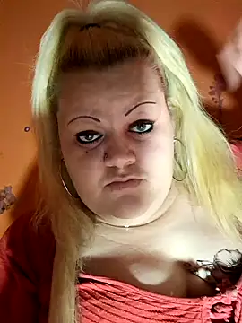 Snapshot of ducicsajsziii chatting on December 11, 2024, 5:59 pm ducicsajsziii online show from December 11, 2024, 5:59 pm