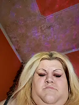 Snapshot of ducicsajsziii chatting on December 11, 2024, 9:01 pm ducicsajsziii online show from December 11, 2024, 9:01 pm