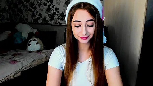 Snapshot of weakness4u chatting on December 28, 2024, 2:33 am weakness4u online show from December 28, 2024, 2:33 am