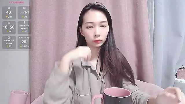 Snapshot of tw_Sutew chatting on January 18, 2025, 3:16 pm tw Sutew online show from January 18, 2025, 3:16 pm