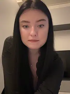 Snapshot of Angela_Fosterr chatting on October 17, 2025, 4:20 pm Angela Fosterr online show from October 17, 2025, 4:20 pm