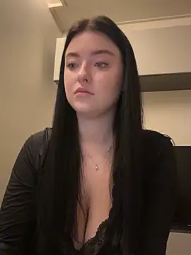 Snapshot of Angela_Fosterr chatting on October 28, 2025, 1:58 pm Angela Fosterr online show from October 28, 2025, 1:58 pm