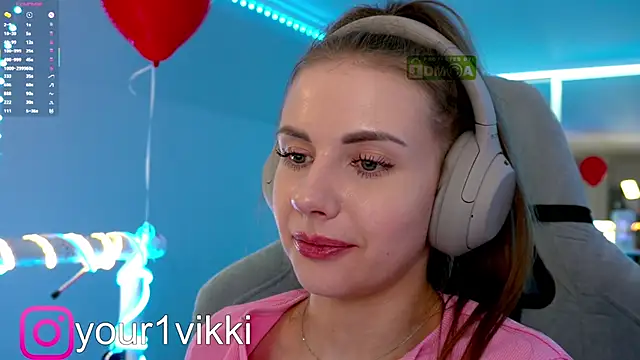 Snapshot of Vikki_Cheese chatting on February 23, 2025, 4:39 am Vikki Cheese online show from February 23, 2025, 4:39 am