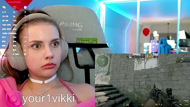 Snapshot of Vikki_Cheese chatting on March 5, 2025, 5:50 am Vikki Cheese online show from March 5, 2025, 5:50 am